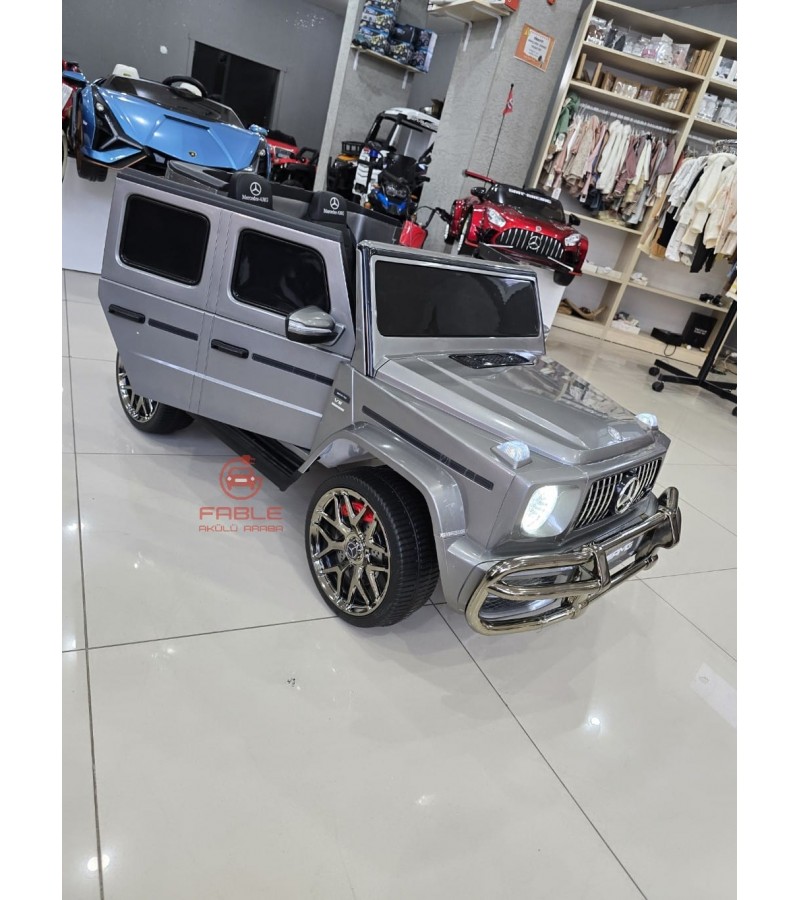 Mercedes G63 24 Volt! 4X4, Yumuşak Lastik, Çift Kişilik Çift Koltuk, Bluetooth Müzikli & FM Radyolu Akülü Araba! (LİSANSLI)