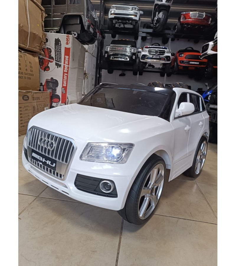 Babyhope Audi Q-Suv Yeni Nesil! 12V, Kumandali, 2 Motor, Cep Tel Kontrollu Akülü Araba!