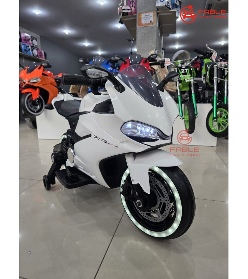 Cool Motors Yarış Motoru! 12V, Elden Gazlı,  Destek Tekerli, Ara Gaz Sesi, Amortisörlü